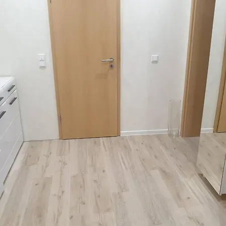 Schone 2-zimmerwohnung 60 M2 Appartement *
